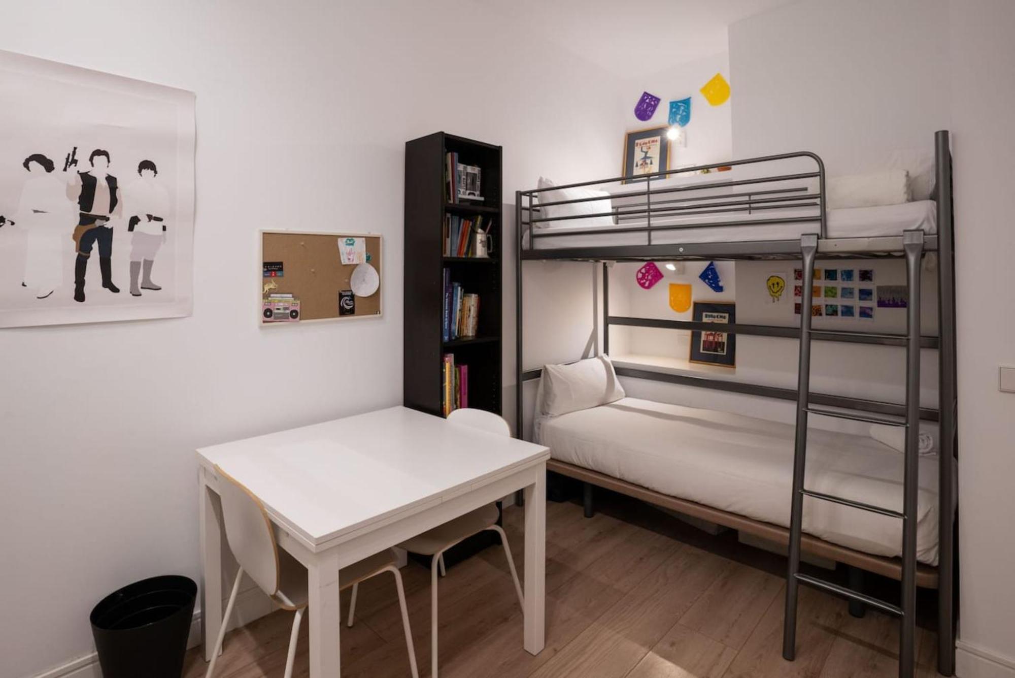 Stylish 2 Bedroom In The Heart Of Appartement